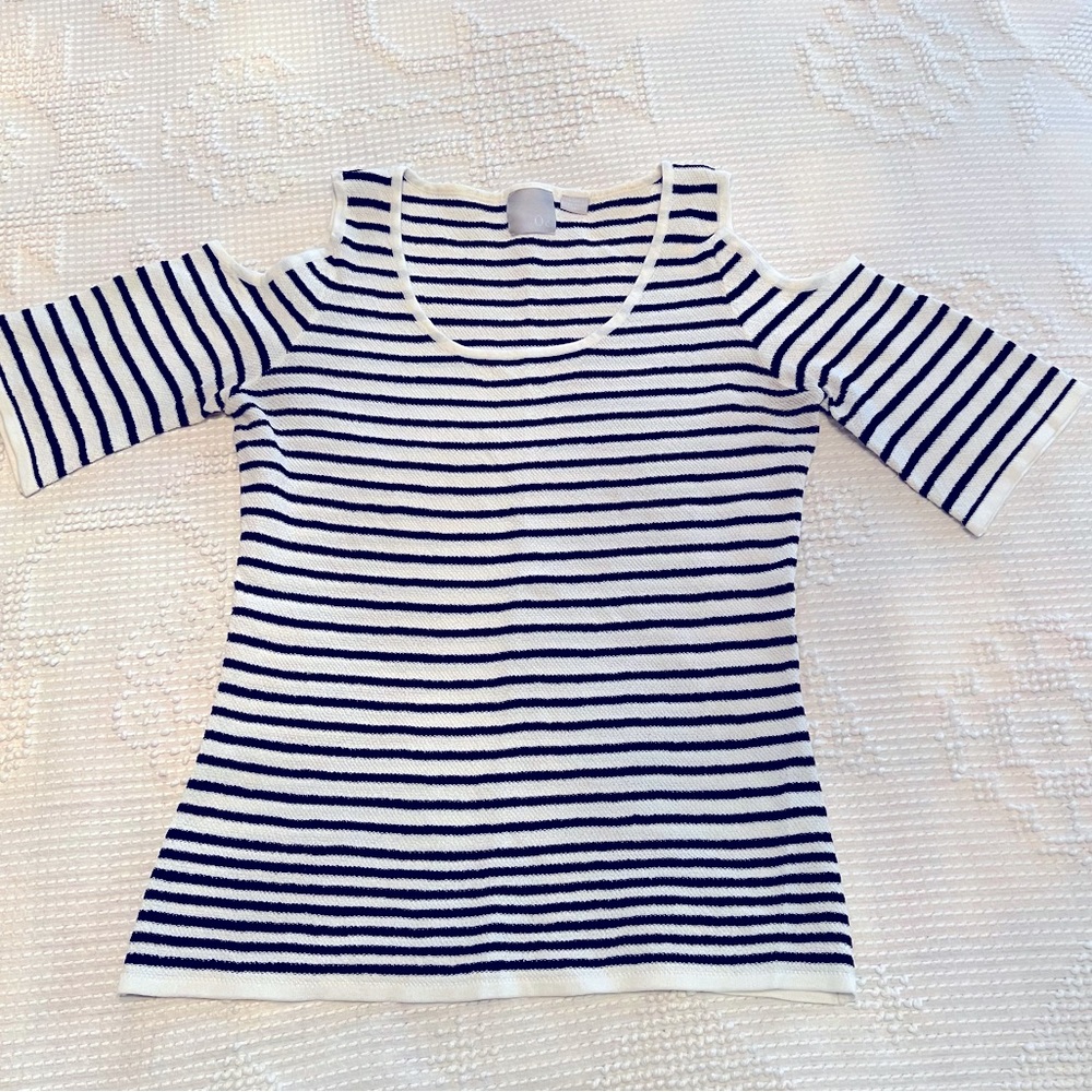 Striped Cold Shoulder Top!